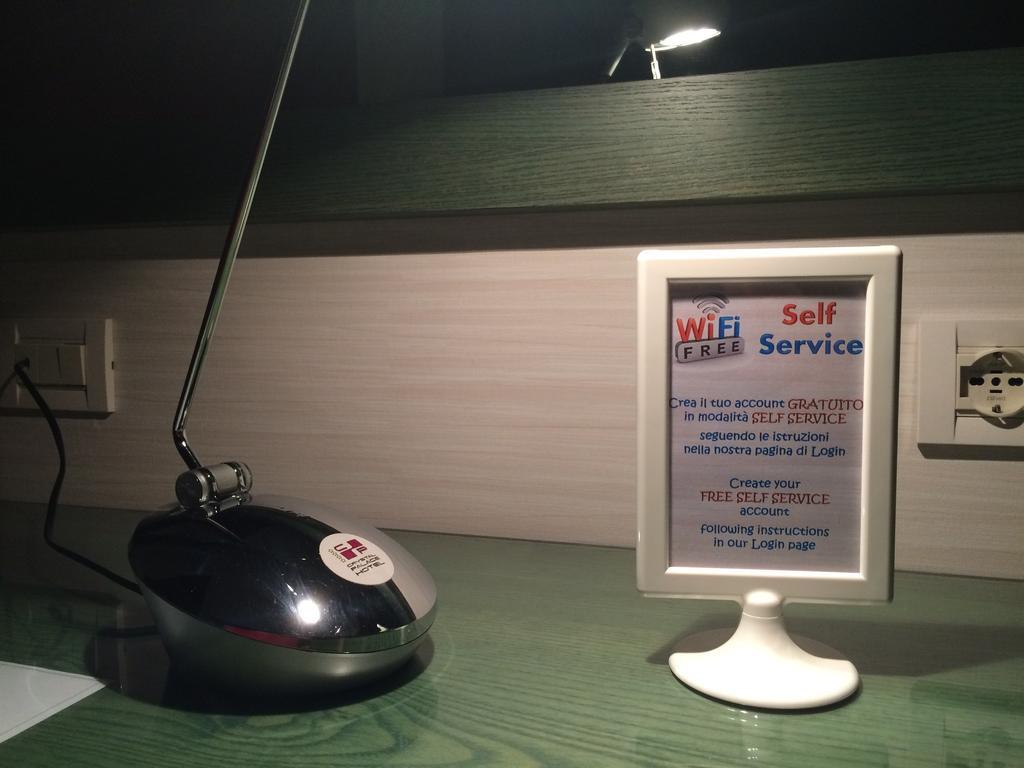 Best Western Ivrea Crystal Palace Banchette D'Ivrea Екстериор снимка
