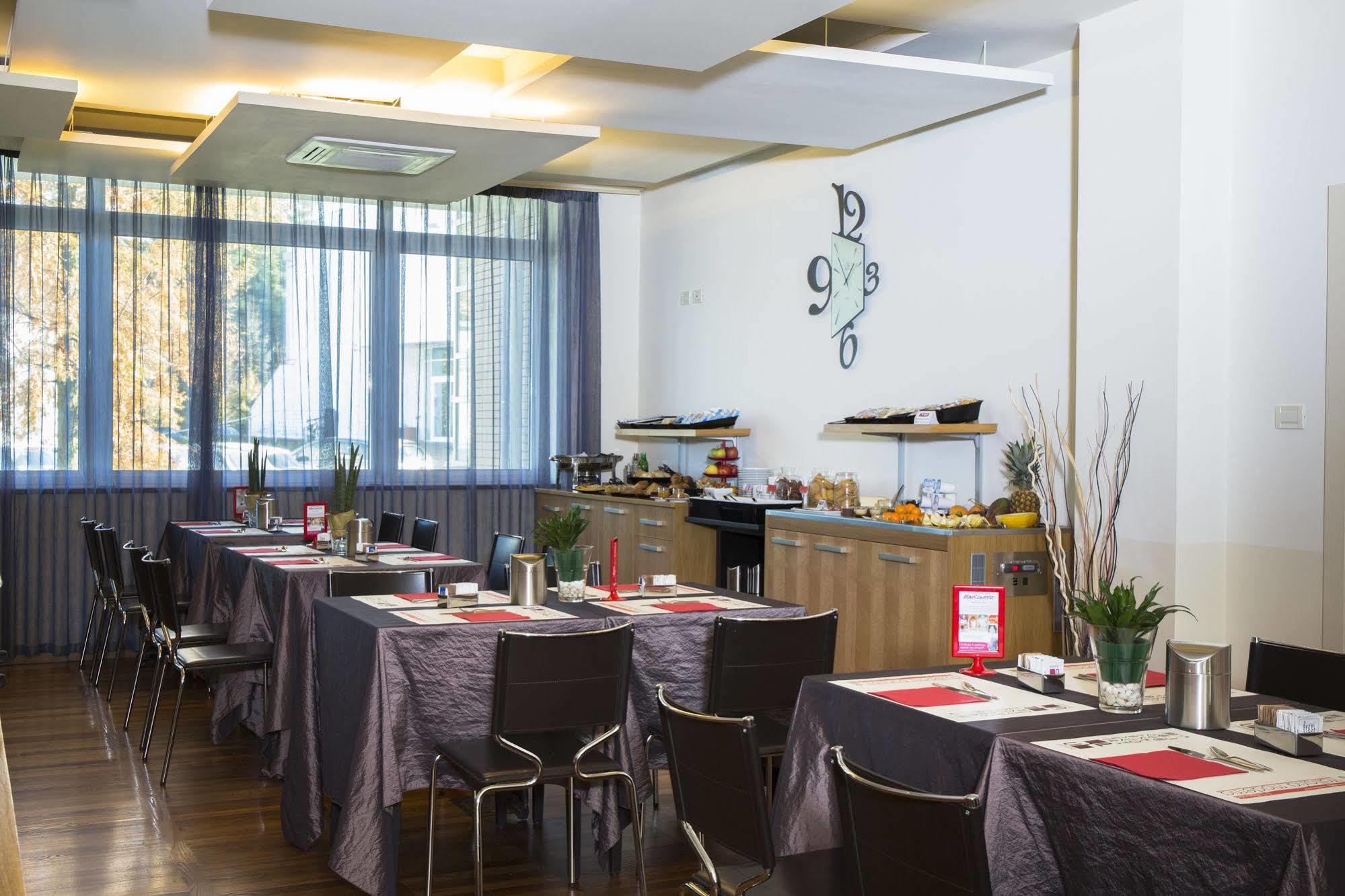 Best Western Ivrea Crystal Palace Banchette D'Ivrea Екстериор снимка
