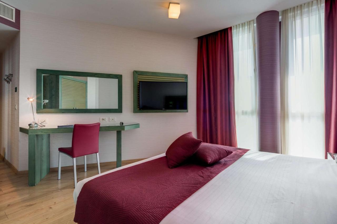 Best Western Ivrea Crystal Palace Banchette D'Ivrea Екстериор снимка